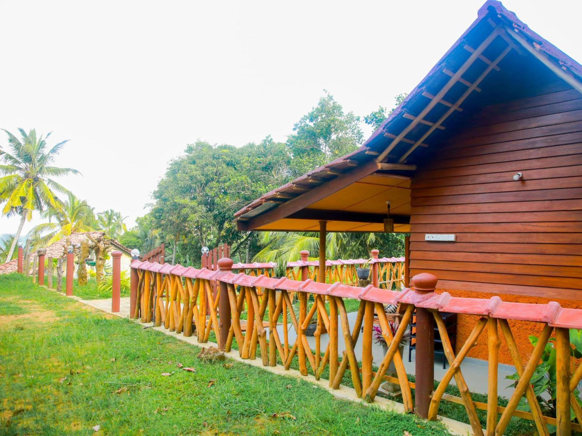 Blue Ocean Tree House Hiriketiya Villa Dikwella Bagian luar foto