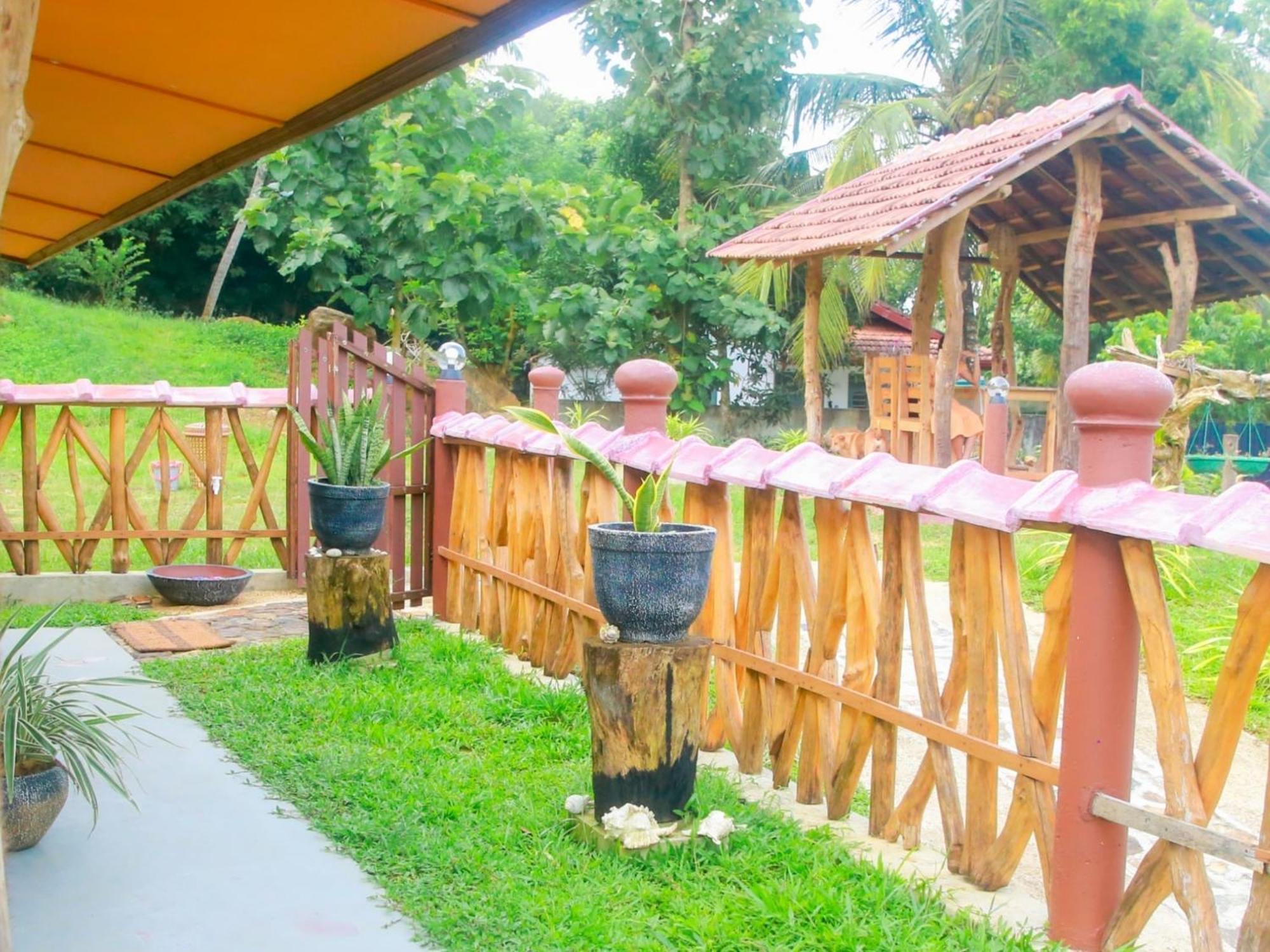 Blue Ocean Tree House Hiriketiya Villa Dikwella Bagian luar foto