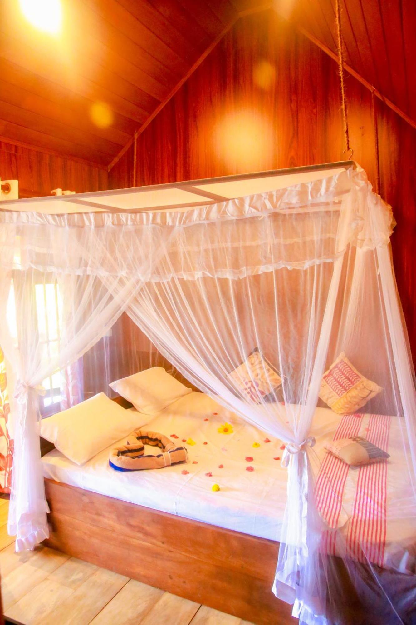 Blue Ocean Tree House Hiriketiya Villa Dikwella Bagian luar foto